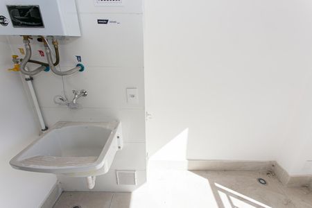 Apartamento à venda com 100m², 3 quartos e 2 vagas Apartamento à venda com 100m², 3 quartos e 2 vagasÁrea de Serviço