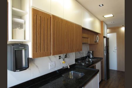 Apartamento à venda com 55m², 2 quartos e 1 vagaCozinha