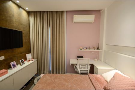 Apartamento à venda com 180m², 3 quartos e 2 vagasSuíte