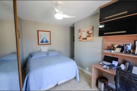 Apartamento à venda com 180m², 3 quartos e 2 vagasQuarto 2