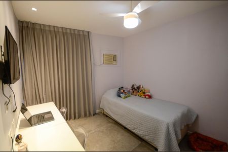 Apartamento à venda com 180m², 3 quartos e 2 vagasQuarto 1