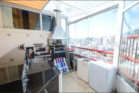 Apartamento à venda com 180m², 3 quartos e 2 vagasTerraço