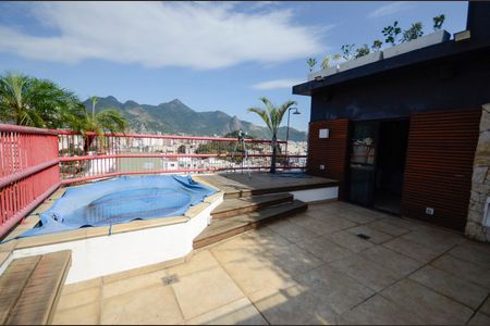 Apartamento à venda com 180m², 3 quartos e 2 vagasTerraço