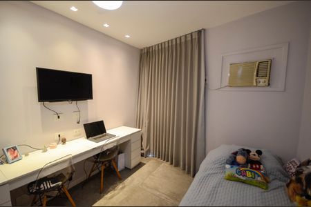 Apartamento à venda com 180m², 3 quartos e 2 vagasQuarto 1