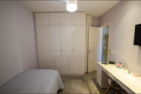 Apartamento à venda com 180m², 3 quartos e 2 vagasQuarto 1