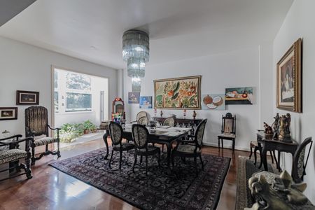 Apartamento à venda com 206m², 3 quartos e 1 vagaSala de Jantar