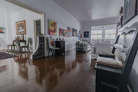 Apartamento à venda com 206m², 3 quartos e 1 vagaSala