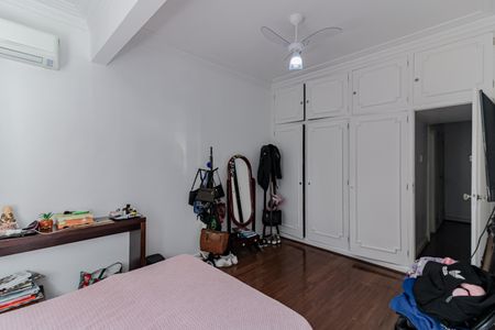 Apartamento à venda com 206m², 3 quartos e 1 vaga Suíte