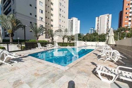 Apartamento à venda com 98m², 3 quartos e 2 vagasÁrea comum - Piscina