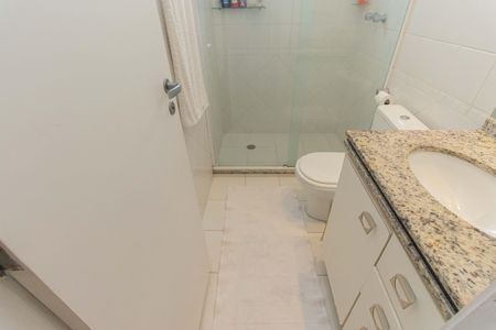 Apartamento à venda com 98m², 3 quartos e 2 vagasBanheiro da Suíte 2