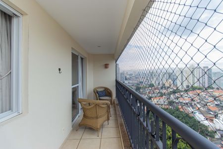 Apartamento à venda com 98m², 3 quartos e 2 vagasVaranda