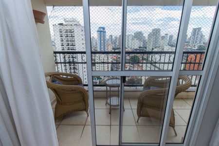 Apartamento à venda com 98m², 3 quartos e 2 vagasVaranda