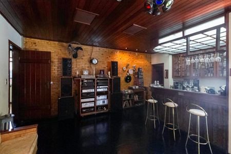 Casa à venda com 2000m², 7 quartos e 8 vagasSala 3