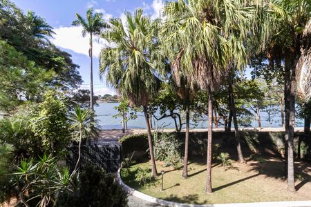 Casa à venda com 2000m², 7 quartos e 8 vagasVaranda da suíte 3 - Vista