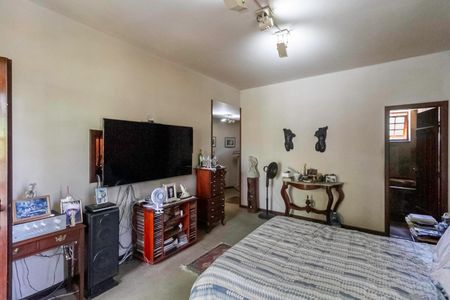 Casa à venda com 2000m², 7 quartos e 8 vagasSuíte 2