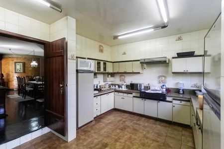Casa à venda com 2000m², 7 quartos e 8 vagasCozinha