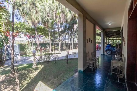 Casa à venda com 2000m², 7 quartos e 8 vagasEntrada