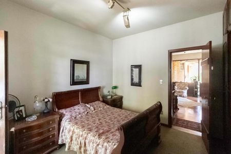 Casa à venda com 2000m², 7 quartos e 8 vagasSuíte 3