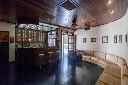 Casa à venda com 2000m², 7 quartos e 8 vagasSala 3