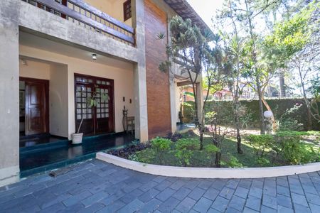 Casa à venda com 2000m², 7 quartos e 8 vagasFachada