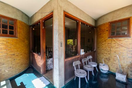 Casa à venda com 2000m², 7 quartos e 8 vagasVaranda 2 da sala 4