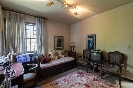 Casa à venda com 2000m², 7 quartos e 8 vagasQuarto 1