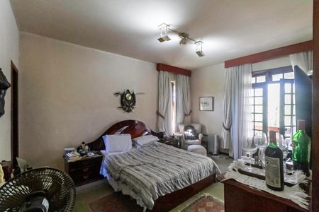 Casa à venda com 2000m², 7 quartos e 8 vagasSuíte 2