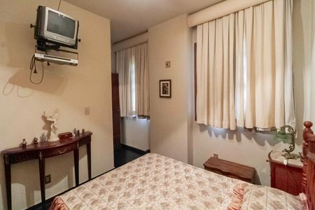 Casa à venda com 2000m², 7 quartos e 8 vagasSuíte 4