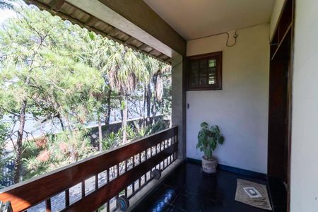 Casa à venda com 2000m², 7 quartos e 8 vagasVaranda da suíte 2