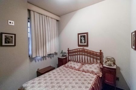 Casa à venda com 2000m², 7 quartos e 8 vagasSuíte 4