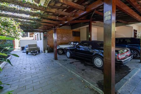 Casa à venda com 2000m², 7 quartos e 8 vagasGaragem
