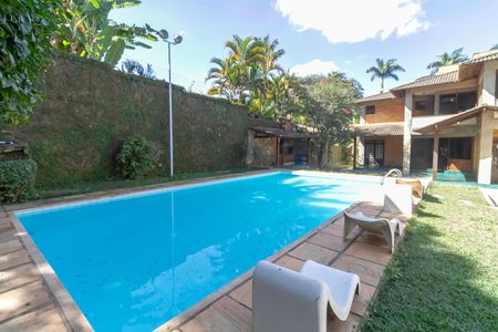 Casa à venda com 2000m², 7 quartos e 8 vagasPiscina
