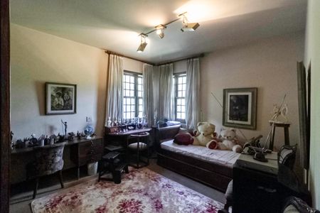 Casa à venda com 2000m², 7 quartos e 8 vagasQuarto 1