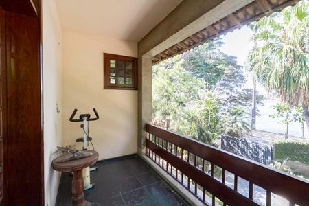 Casa à venda com 2000m², 7 quartos e 8 vagasVaranda da suíte 3