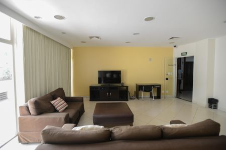 Apartamento para alugar com 50m², 1 quarto e 1 vagaÁrea comum - Sala de Tv