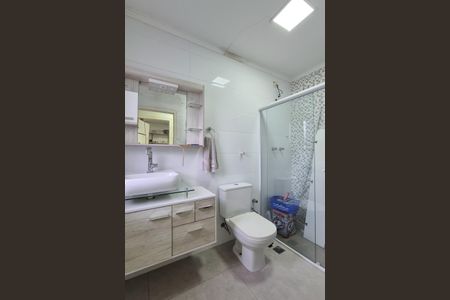 Casa à venda com 236m², 3 quartos e 3 vagasBanheiro da Suíte 3