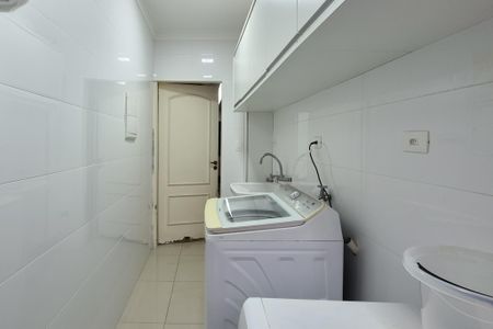 Casa à venda com 236m², 3 quartos e 3 vagasÁrea de Serviço