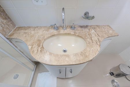 Apartamento para alugar com 30m², 1 quarto e 1 vaga Apartamento para alugar com 30m², 1 quarto e 1 vagaBanheiro