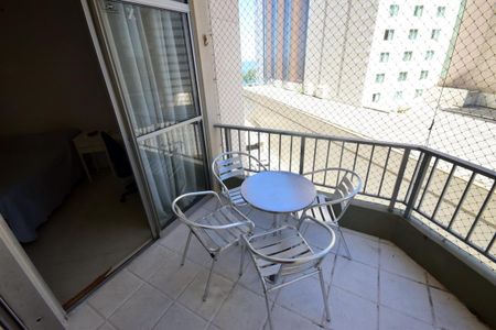 Apartamento para alugar com 51m², 1 quarto e 1 vaga Apartamento para alugar com 51m², 1 quarto e 1 vagaVaranda