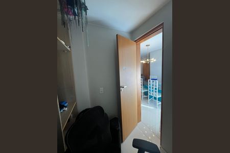 Apartamento para alugar com 93m², 4 quartos e 2 vagas Apartamento para alugar com 93m², 4 quartos e 2 vagasEscritório