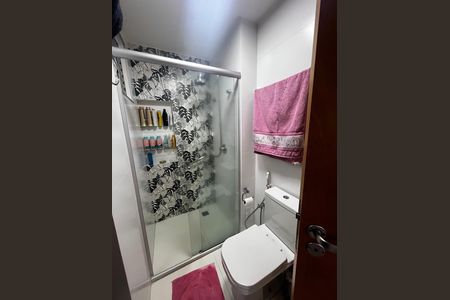 Apartamento para alugar com 93m², 4 quartos e 2 vagas Apartamento para alugar com 93m², 4 quartos e 2 vagasBanheiro da Suíte