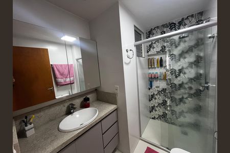 Apartamento para alugar com 93m², 4 quartos e 2 vagas Apartamento para alugar com 93m², 4 quartos e 2 vagasBanheiro da Suíte