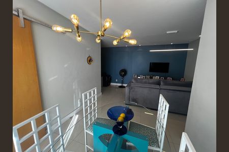 Apartamento para alugar com 93m², 4 quartos e 2 vagas Apartamento para alugar com 93m², 4 quartos e 2 vagasSala