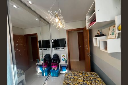 Apartamento para alugar com 93m², 4 quartos e 2 vagas Apartamento para alugar com 93m², 4 quartos e 2 vagasQuarto 1