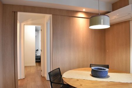 Apartamento para alugar com 66m², 2 quartos e 1 vagaSala