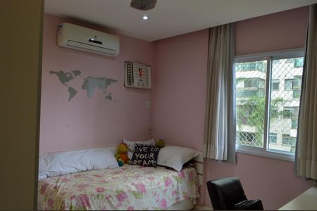 Apartamento à venda com 110m², 4 quartos e 2 vagas Apartamento à venda com 110m², 4 quartos e 2 vagasQuarto 2