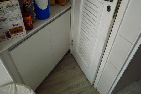 Apartamento à venda com 110m², 4 quartos e 2 vagas Apartamento à venda com 110m², 4 quartos e 2 vagasÁrea de Serviço