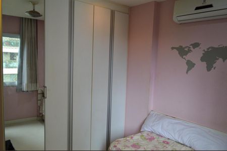 Apartamento à venda com 110m², 4 quartos e 2 vagas Apartamento à venda com 110m², 4 quartos e 2 vagasQuarto 2