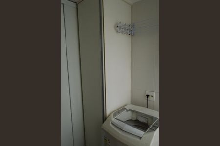 Apartamento à venda com 110m², 4 quartos e 2 vagas Apartamento à venda com 110m², 4 quartos e 2 vagasÁrea de Serviço