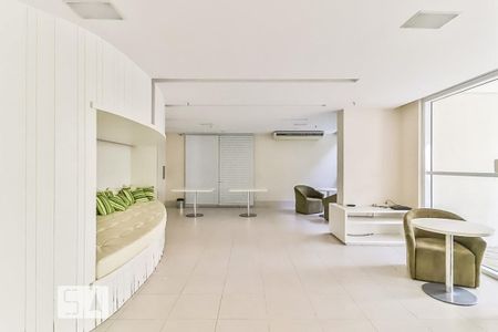 Apartamento à venda com 110m², 4 quartos e 2 vagas Apartamento à venda com 110m², 4 quartos e 2 vagasÁrea comum - Salão de festas
